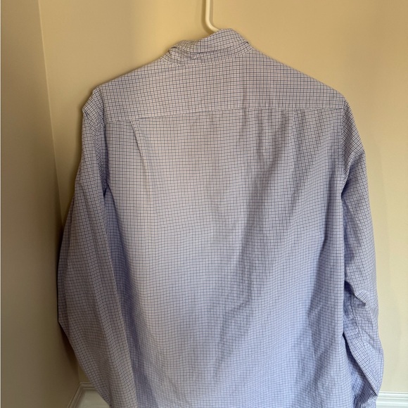Men’s Size Medium 100% Cotton Checkered Blue and White Long Sleeve Button Down - Picture 6 of 9